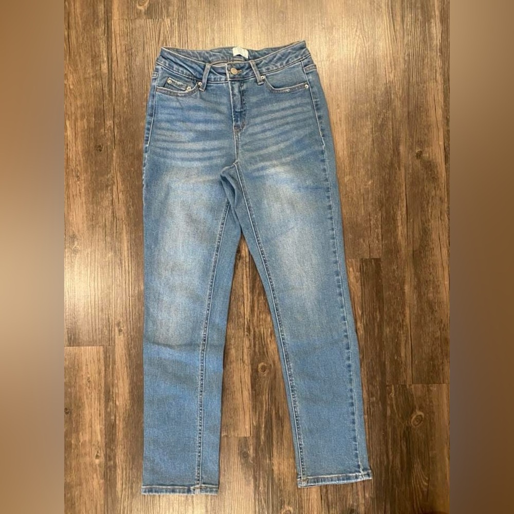 Time and Tru Jeans Women’s Size 4 Regular